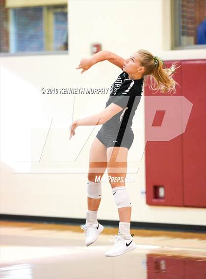 Thumbnail 2 in Waxahachie vs Red Oak photogallery.