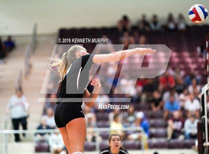 Thumbnail 3 in Waxahachie vs Red Oak photogallery.
