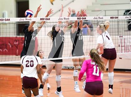 Thumbnail 3 in Waxahachie vs Red Oak photogallery.