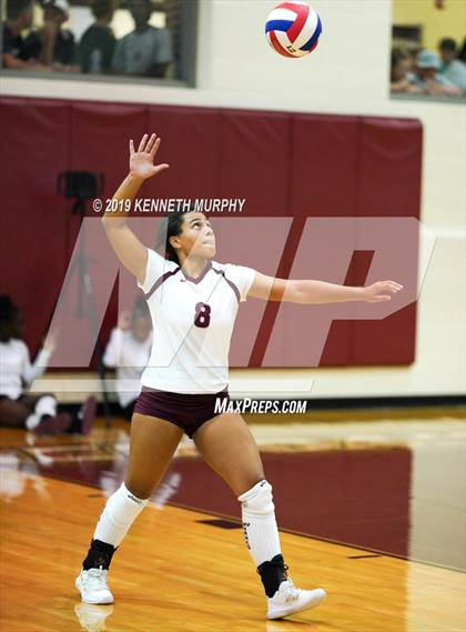 Thumbnail 3 in Waxahachie vs Red Oak photogallery.