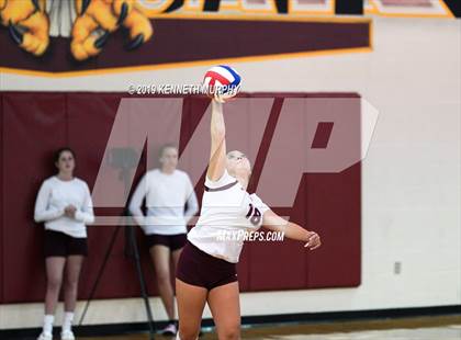 Thumbnail 1 in Waxahachie vs Red Oak photogallery.