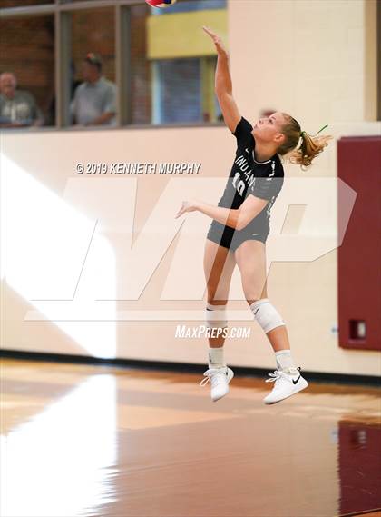 Thumbnail 3 in Waxahachie vs Red Oak photogallery.
