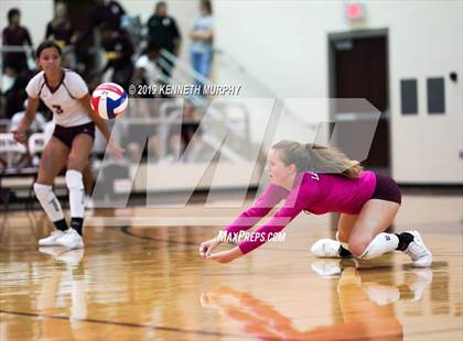 Thumbnail 3 in Waxahachie vs Red Oak photogallery.
