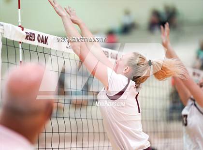 Thumbnail 1 in Waxahachie vs Red Oak photogallery.