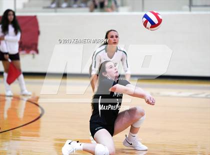 Thumbnail 2 in Waxahachie vs Red Oak photogallery.