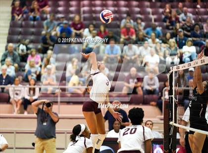 Thumbnail 2 in Waxahachie vs Red Oak photogallery.