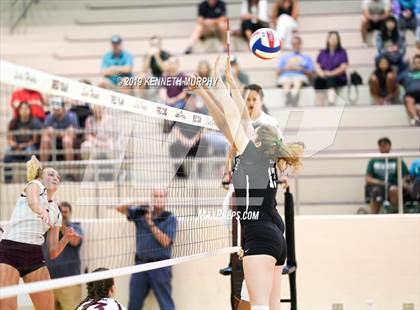 Thumbnail 1 in Waxahachie vs Red Oak photogallery.