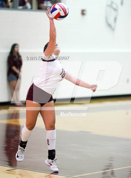 Thumbnail 2 in Waxahachie vs Red Oak photogallery.