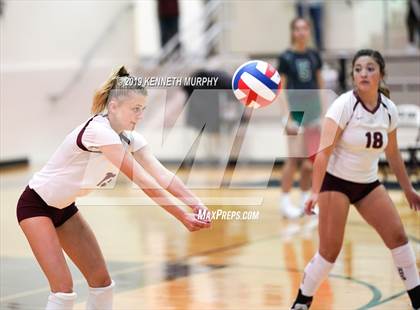 Thumbnail 3 in Waxahachie vs Red Oak photogallery.