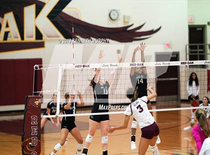 Thumbnail 2 in Waxahachie vs Red Oak photogallery.