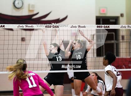 Thumbnail 2 in Waxahachie vs Red Oak photogallery.