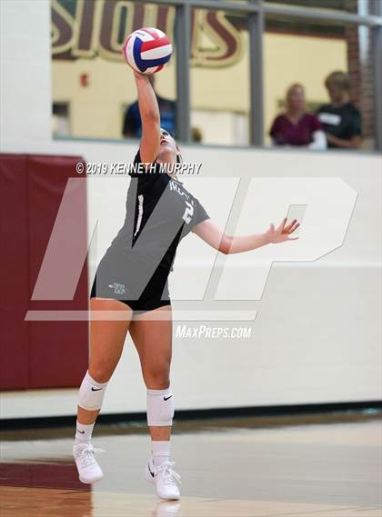 Thumbnail 1 in Waxahachie vs Red Oak photogallery.