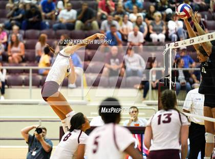 Thumbnail 2 in Waxahachie vs Red Oak photogallery.