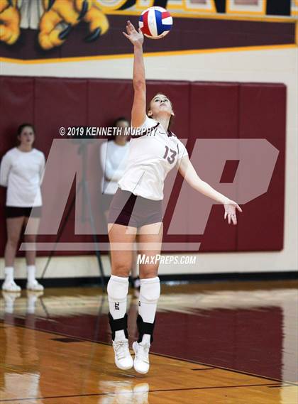 Thumbnail 2 in Waxahachie vs Red Oak photogallery.