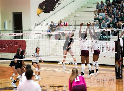 Thumbnail 2 in Waxahachie vs Red Oak photogallery.