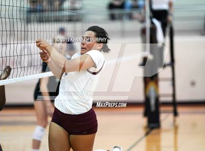 Thumbnail 2 in Waxahachie vs Red Oak photogallery.