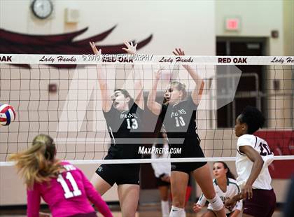 Thumbnail 1 in Waxahachie vs Red Oak photogallery.
