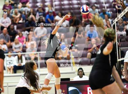Thumbnail 2 in Waxahachie vs Red Oak photogallery.