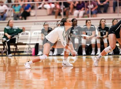 Thumbnail 3 in Waxahachie vs Red Oak photogallery.