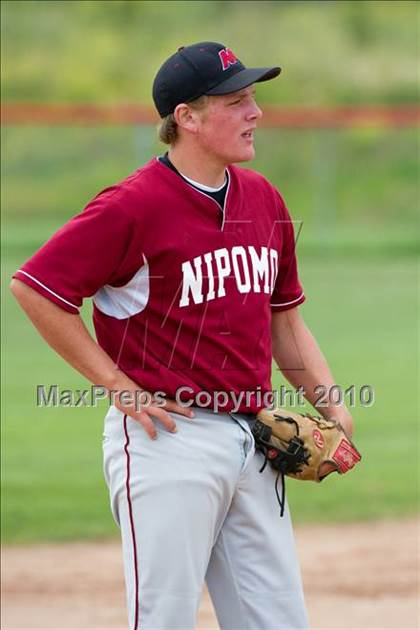Thumbnail 3 in Nipomo @ San Marcos (CIF SS Playoffs) photogallery.