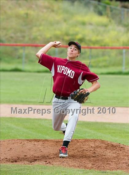 Thumbnail 3 in Nipomo @ San Marcos (CIF SS Playoffs) photogallery.