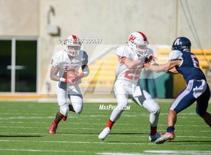 Thumbnail 3 in Allen vs. The Woodlands (UIL 6A D1 Quarterfinal) photogallery.