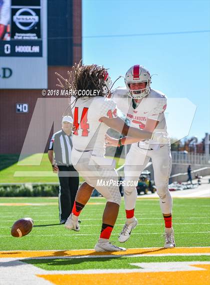 Thumbnail 3 in Allen vs. The Woodlands (UIL 6A D1 Quarterfinal) photogallery.