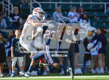 Thumbnail 3 in Allen vs. The Woodlands (UIL 6A D1 Quarterfinal) photogallery.