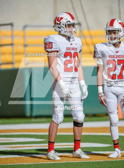 Thumbnail 2 in Allen vs. The Woodlands (UIL 6A D1 Quarterfinal) photogallery.