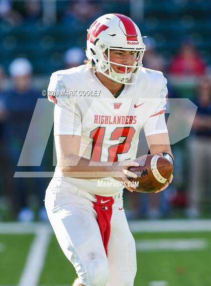 Thumbnail 3 in Allen vs. The Woodlands (UIL 6A D1 Quarterfinal) photogallery.