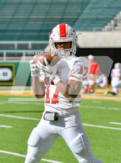 Thumbnail 2 in Allen vs. The Woodlands (UIL 6A D1 Quarterfinal) photogallery.