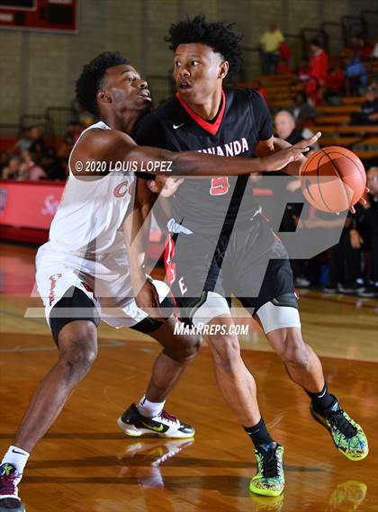 Thumbnail 1 in Etiwanda vs. Westchester (Nike Extravaganza) photogallery.