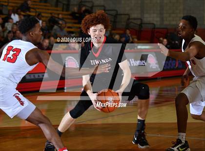 Thumbnail 1 in Etiwanda vs. Westchester (Nike Extravaganza) photogallery.