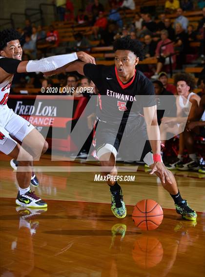 Thumbnail 2 in Etiwanda vs. Westchester (Nike Extravaganza) photogallery.