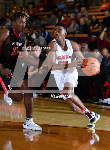 Thumbnail 1 in Etiwanda vs. Westchester (Nike Extravaganza) photogallery.