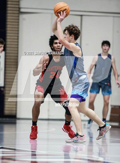 Thumbnail 3 in Palisades vs Centennial (19th Annual Rose City Roundball classic) photogallery.