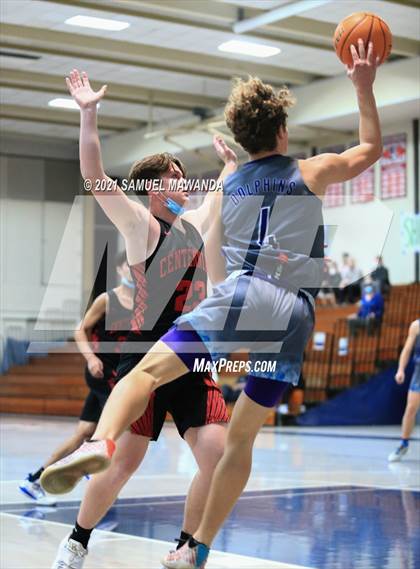 Thumbnail 3 in Palisades vs Centennial (19th Annual Rose City Roundball classic) photogallery.