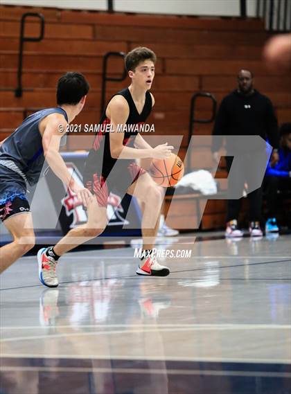 Thumbnail 2 in Palisades vs Centennial (19th Annual Rose City Roundball classic) photogallery.