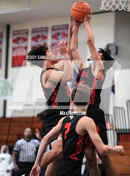 Thumbnail 3 in Palisades vs Centennial (19th Annual Rose City Roundball classic) photogallery.