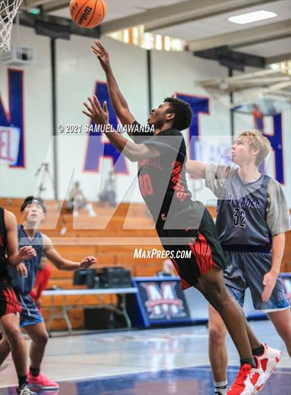 Thumbnail 1 in Palisades vs Centennial (19th Annual Rose City Roundball classic) photogallery.
