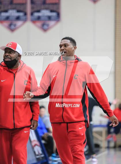 Thumbnail 2 in Palisades vs Centennial (19th Annual Rose City Roundball classic) photogallery.