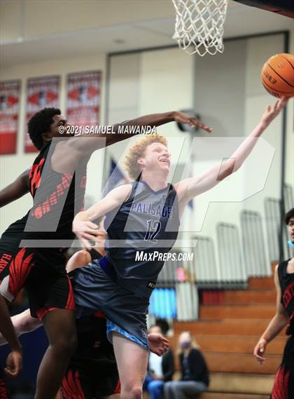 Thumbnail 3 in Palisades vs Centennial (19th Annual Rose City Roundball classic) photogallery.