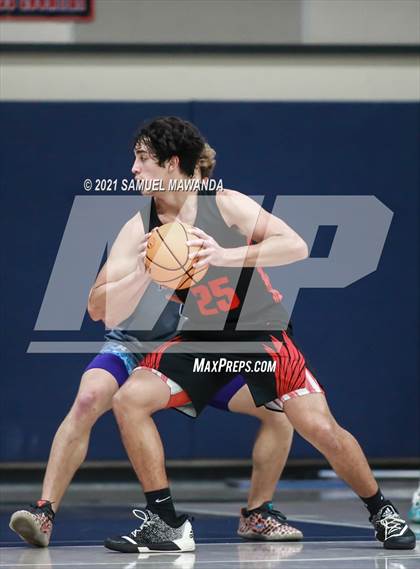 Thumbnail 3 in Palisades vs Centennial (19th Annual Rose City Roundball classic) photogallery.