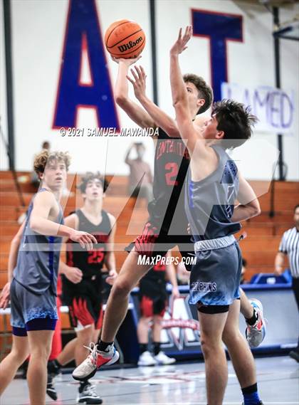 Thumbnail 2 in Palisades vs Centennial (19th Annual Rose City Roundball classic) photogallery.
