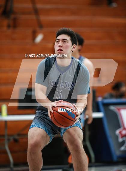 Thumbnail 1 in Palisades vs Centennial (19th Annual Rose City Roundball classic) photogallery.
