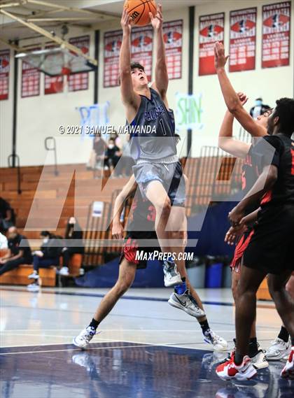 Thumbnail 1 in Palisades vs Centennial (19th Annual Rose City Roundball classic) photogallery.