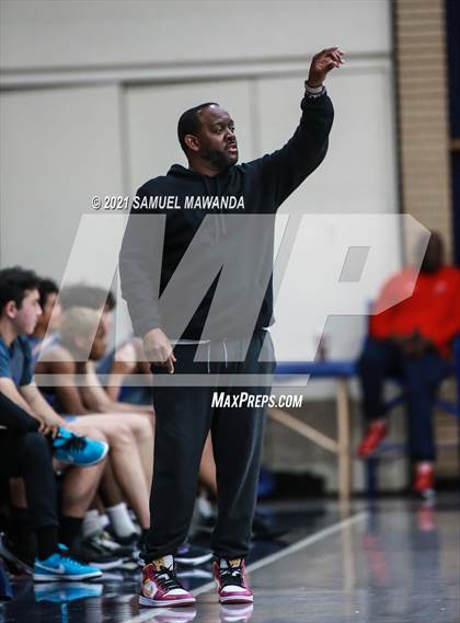 Thumbnail 1 in Palisades vs Centennial (19th Annual Rose City Roundball classic) photogallery.
