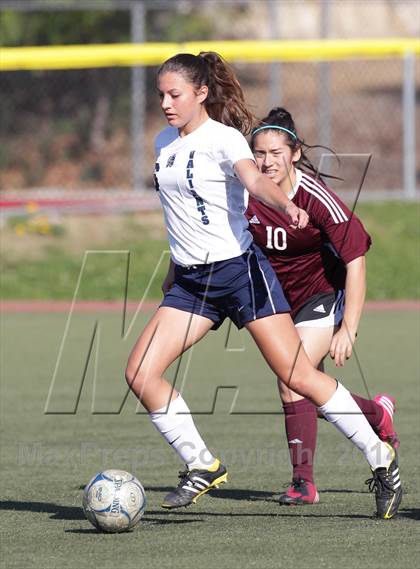 Thumbnail 3 in Bishop Conaty-Loretto vs. St. Genevieve (CIF SS Playoffs) photogallery.