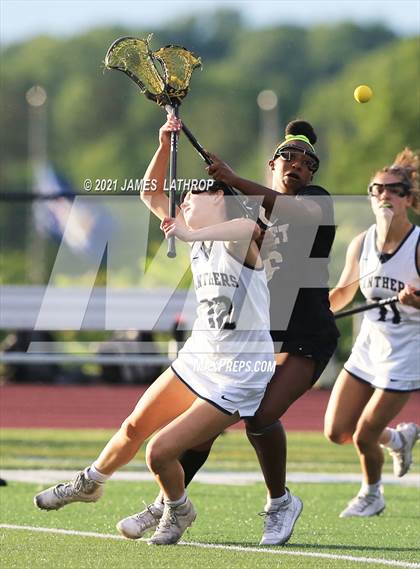 Thumbnail 2 in Rush-Henrietta @ Pittsford (NYSPHSAA Class A Final) photogallery.