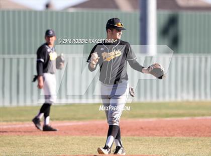 Thumbnail 3 in Crandall vs Lamesa (Levelland Tournament) photogallery.